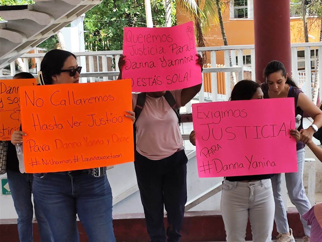 Familiares marchan en Poza Rica y defienden inocencia de Danna Yanina en caso Dafne