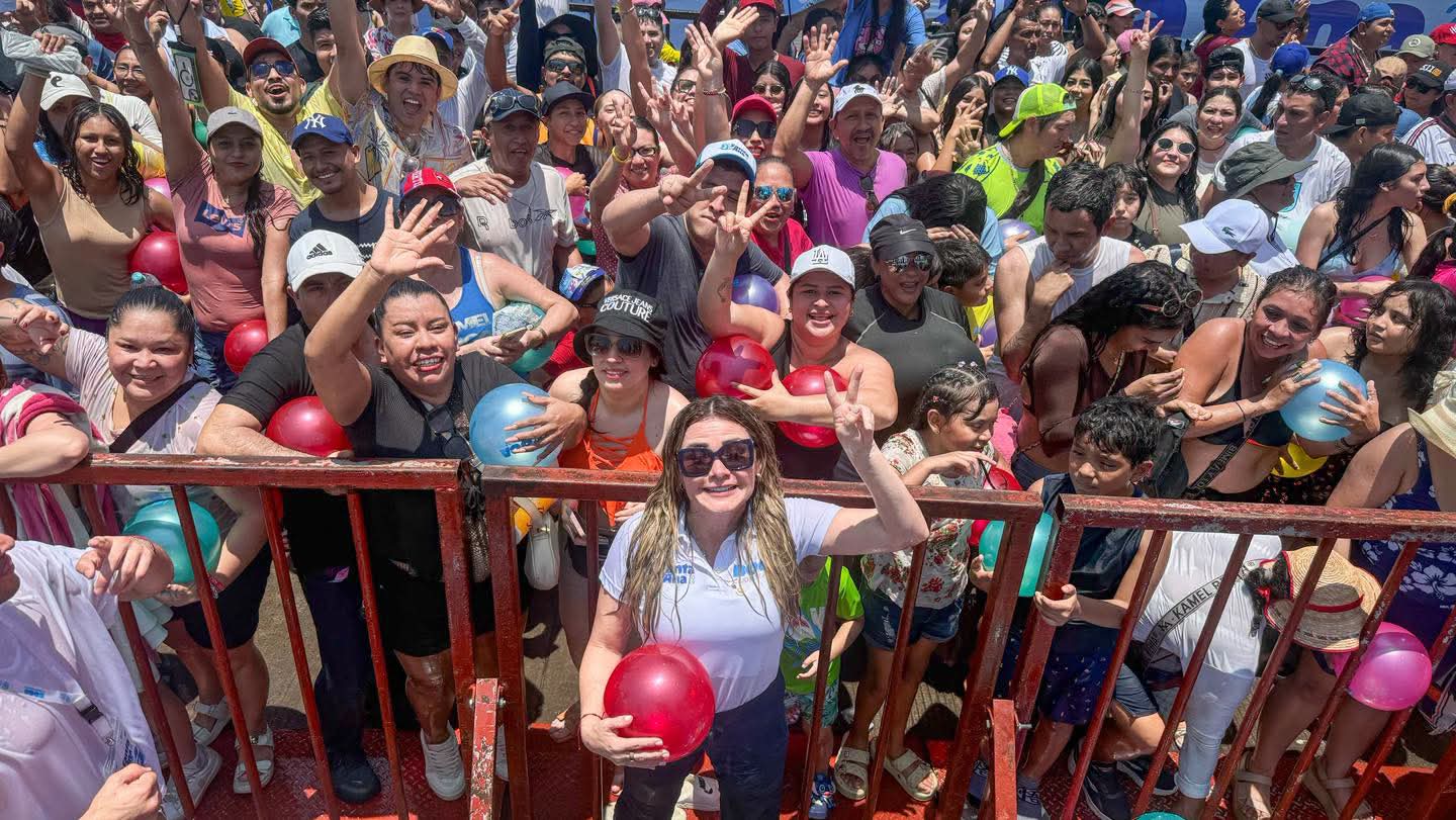 Asisten más de 70 mil boqueños y visitantes a las Fiestas de Santa Ana Boca del Río 2026