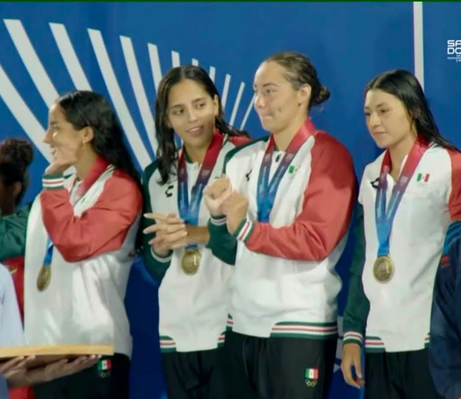 La veracruzana Susana Hernández conquista oro con México en relevo de Santo Domingo 2026
