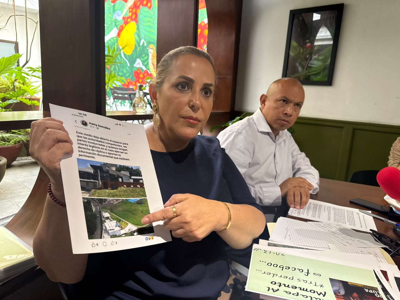 Empresaria acusa despojo e intimidación con patrullas en Xalapa