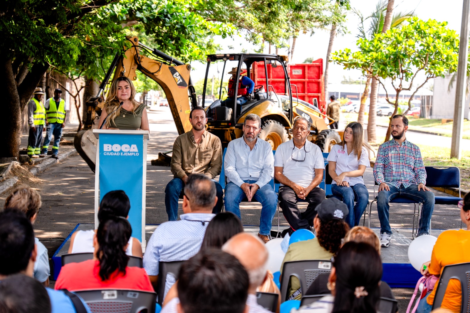 Inicia la modernización con concreto hidráulico de la avenida Las Palmeras, una obra estratégica para la movilidad de Boca del Río: Alcaldesa Maryjose