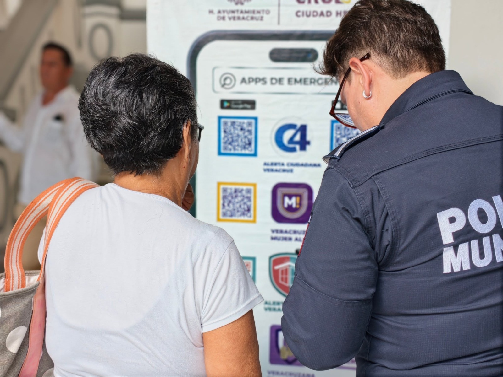 Fortalecen acciones para prevenir casos de extorsión mediante herramientas digitales en Veracruz puerto