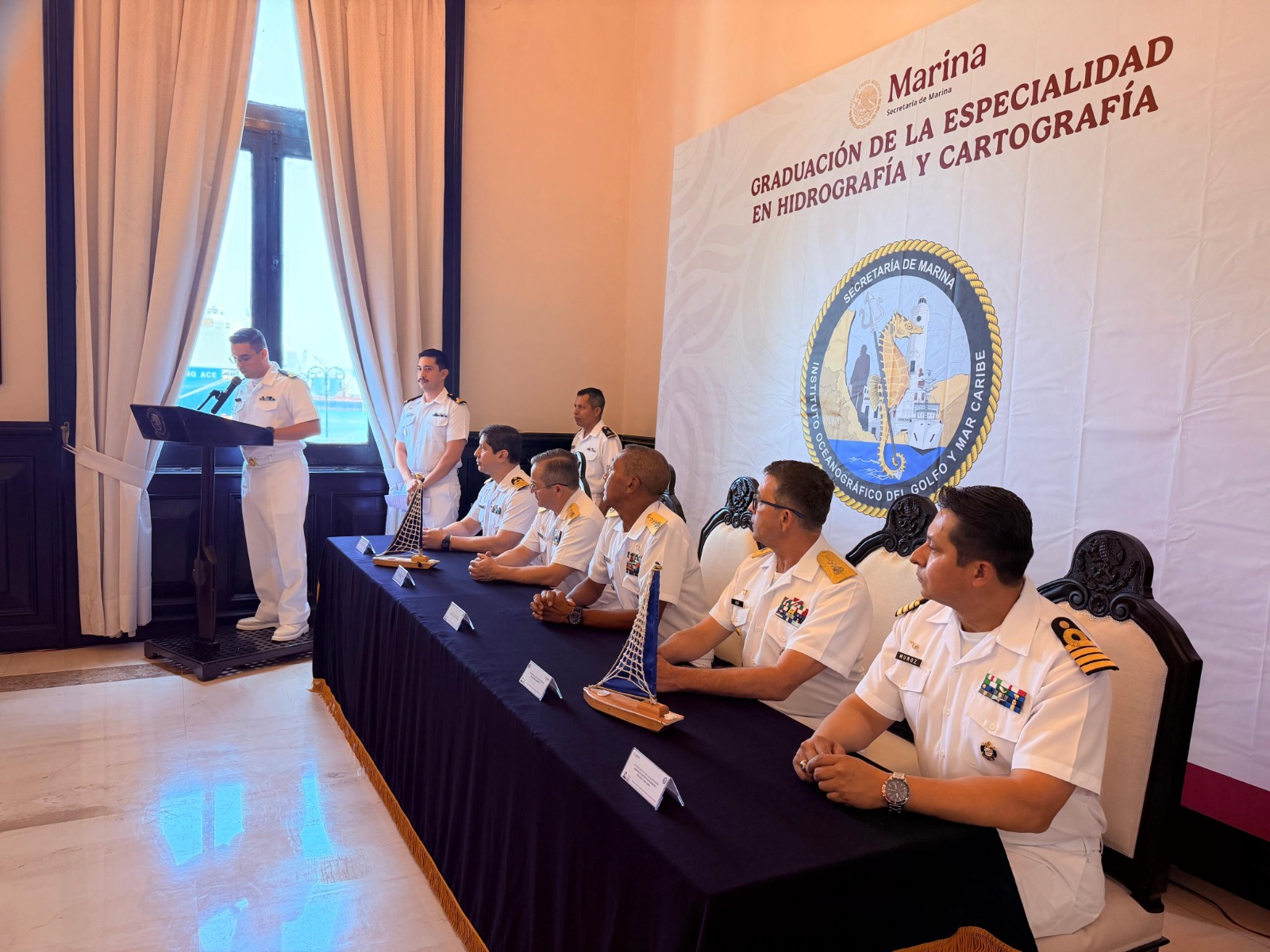 Marina celebra ceremonia de graduación de la especialidad en Hidrografía y Cartografía del ciclo lectivo 2025-2026
