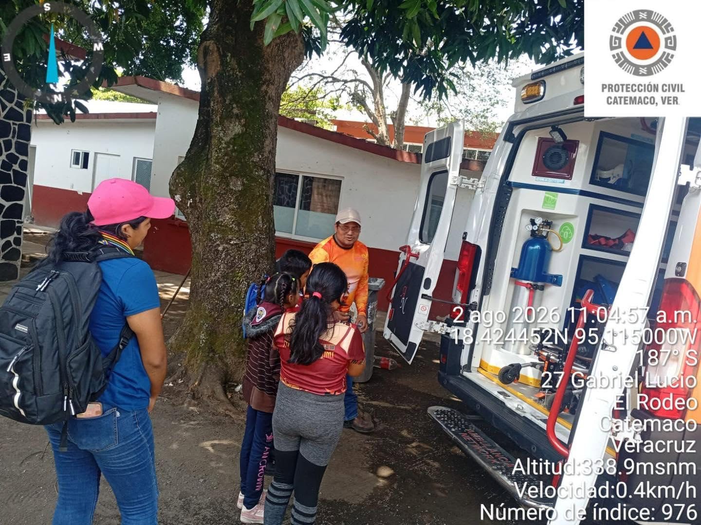 Protección Civil de Catemaco recibe visita del grupo Scout Aventurero