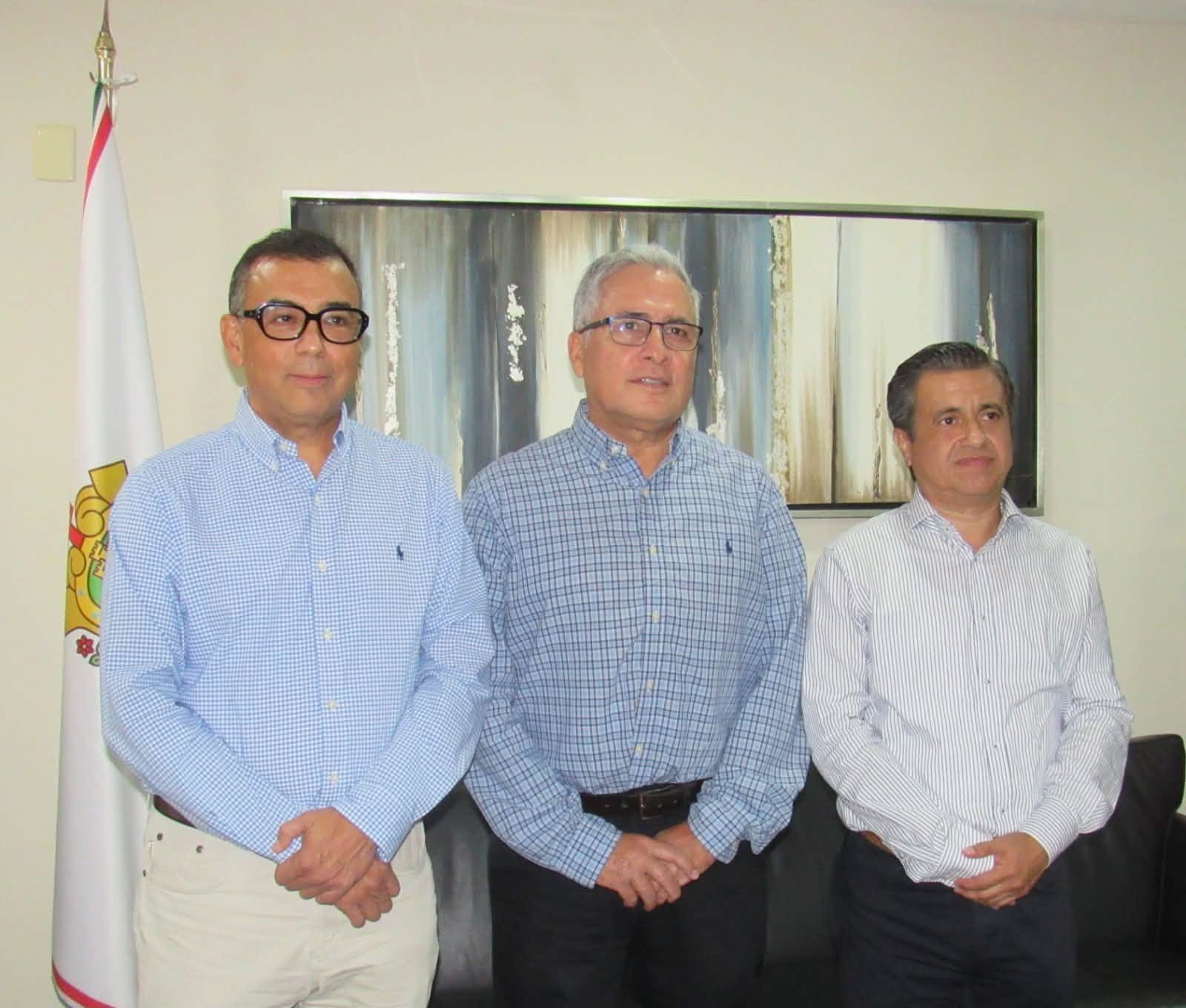 Vacaciones impulsan comercio y servicios en Xalapa; construcción desacelera