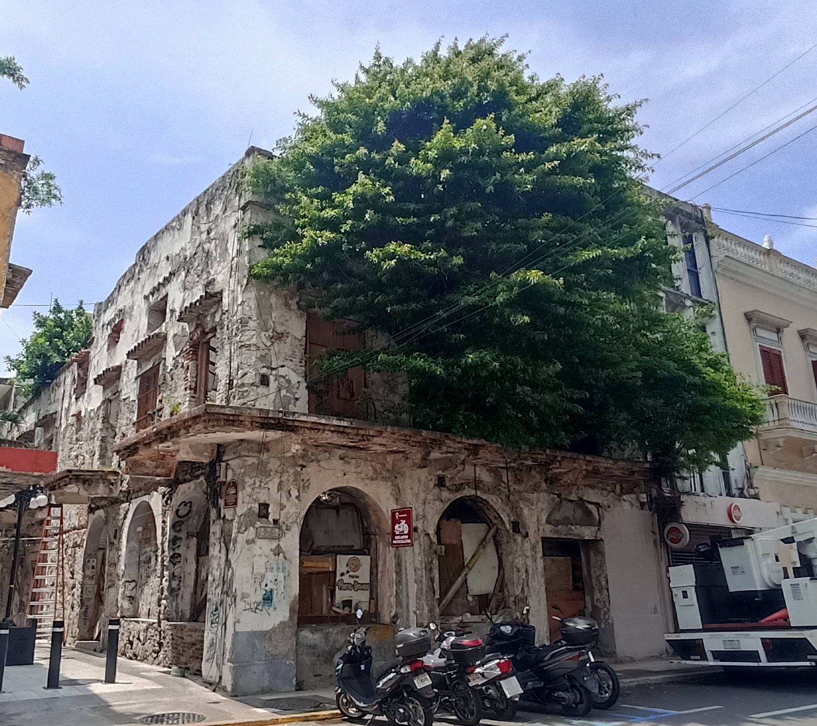 Respaldan expropiar edificios abandonados si sus dueños son omisos en rehabilitarlos