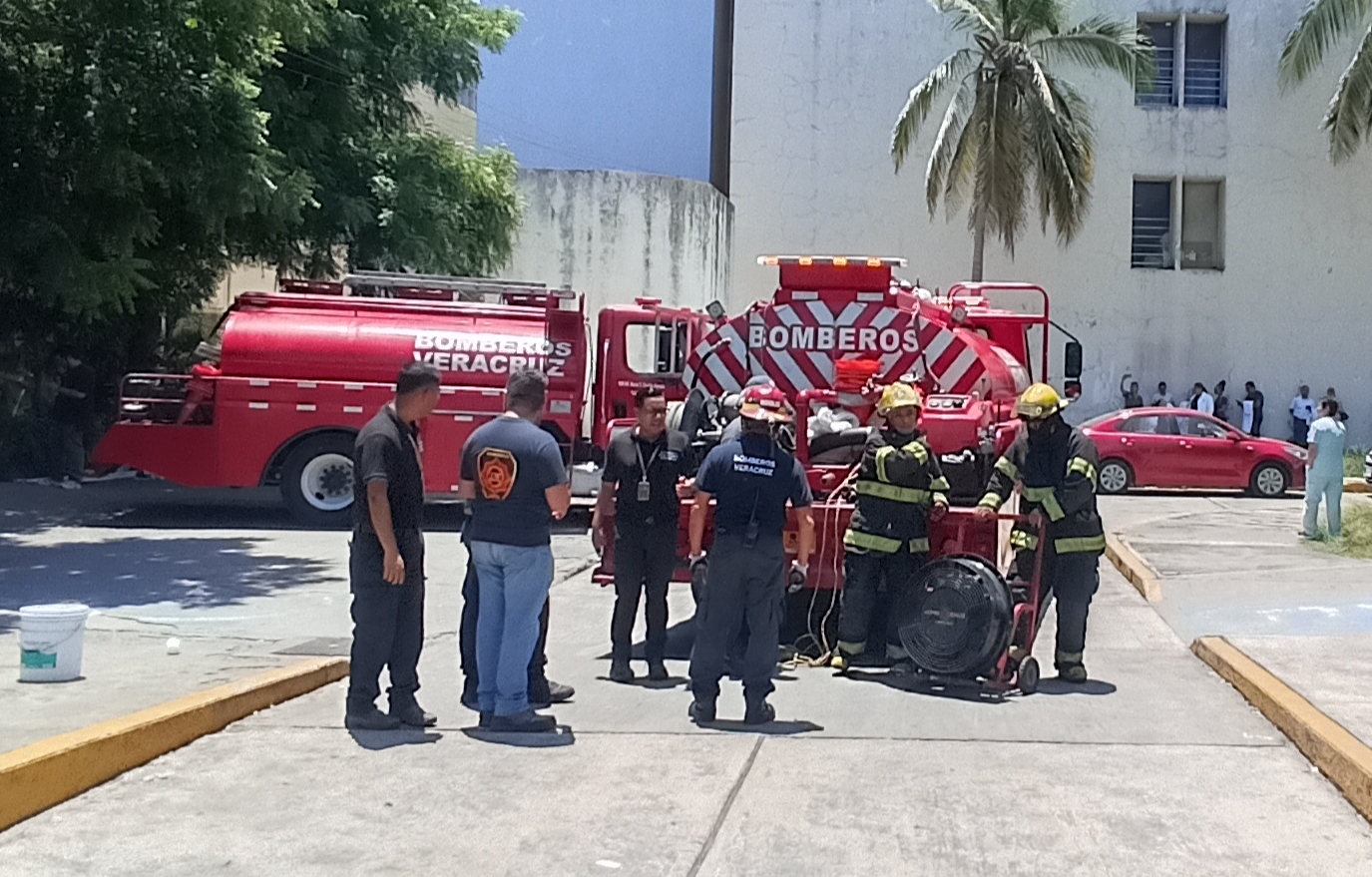 Brindan bomberos municipales de Veracruz más de tres mil 900 atenciones en este 2026