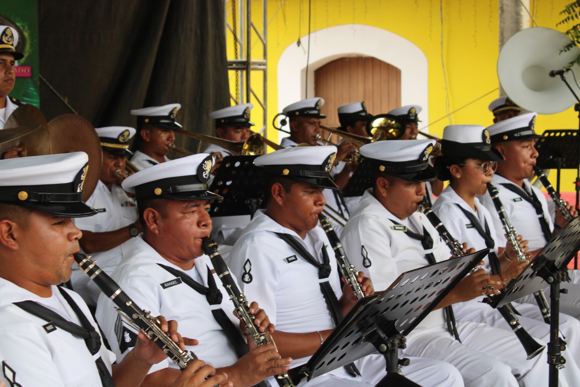 Participa Banda de Música de la Heroica Escuela Naval Militar en festival gastronómico de Soledad de Doblado