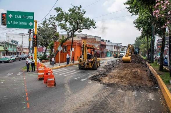 Alcaldesa pide paciencia a xalapeños por obras en Ruiz Cortines