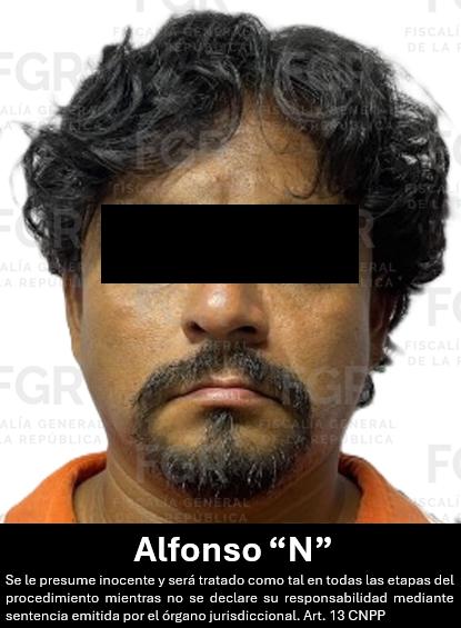 Detienen en Acayucan a hombre con 30 mil litros de hidrocarburo