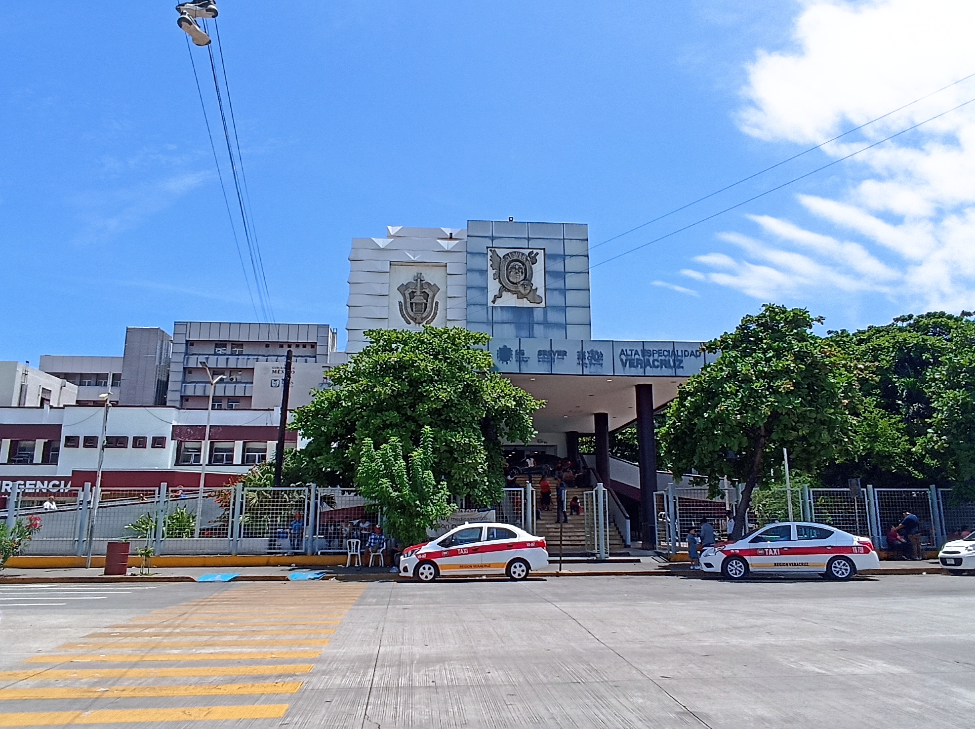 Fallas eléctricas en el Hospital de Alta Especialidad de Veracruz impiden realizar estudios a pacientes