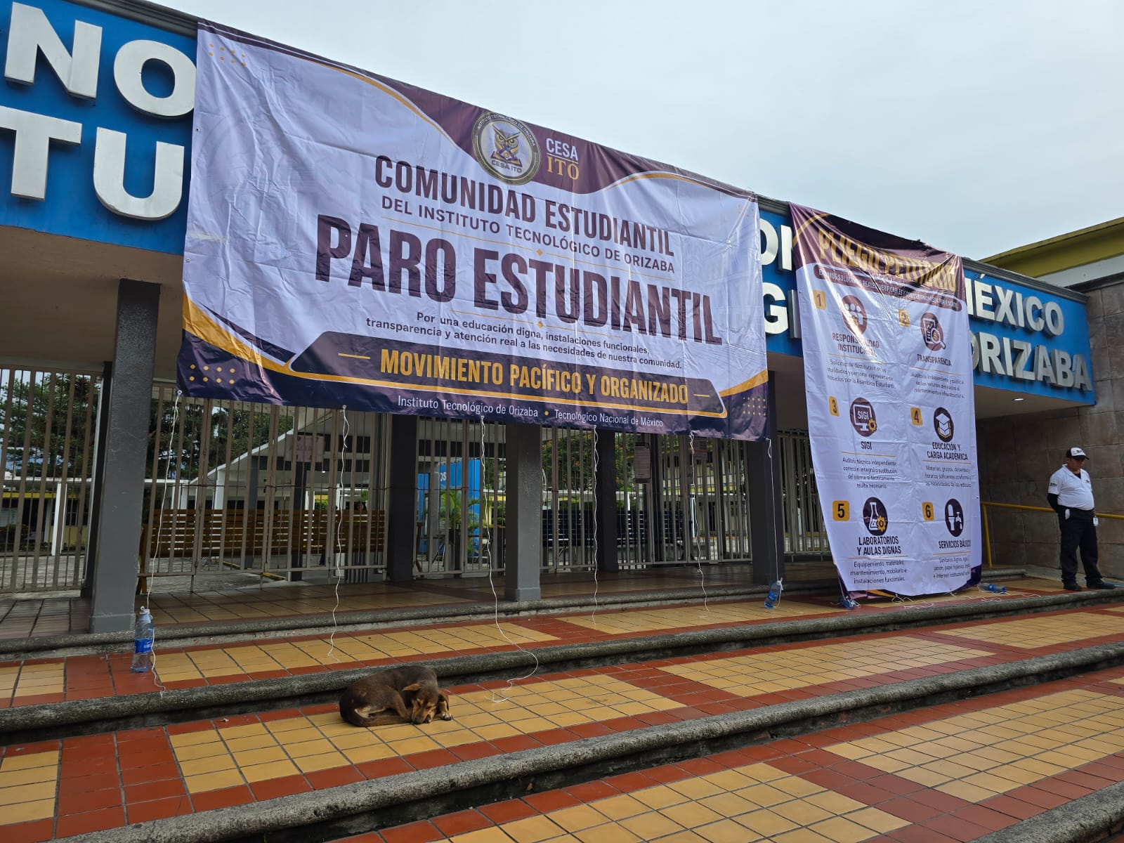Continúa paro en Tecnológico de Orizaba, estudiantes rechazan propuesta de la dirección