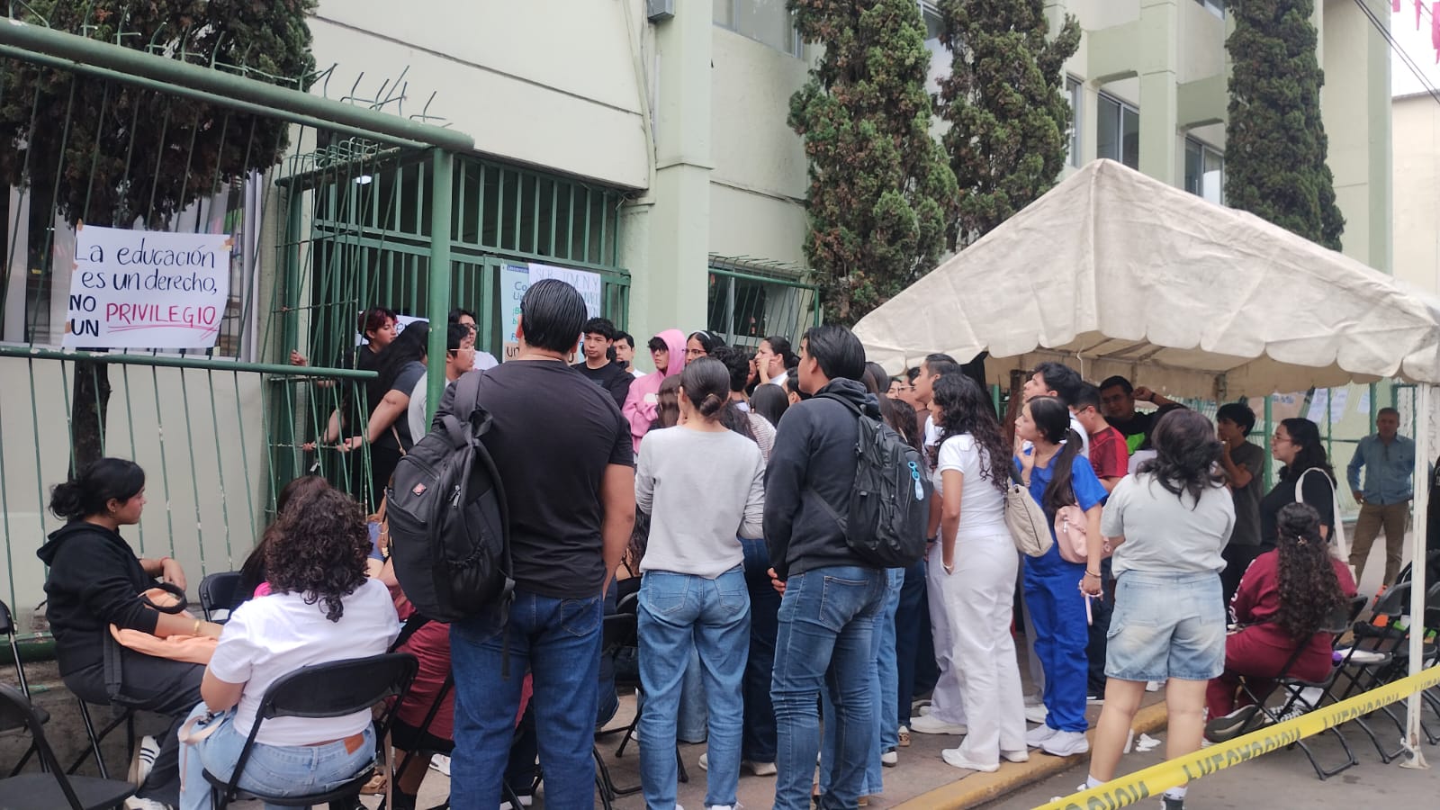 Segundo día de paro en Facultad de Medicina UV de Mendoza, exigen destitución de director