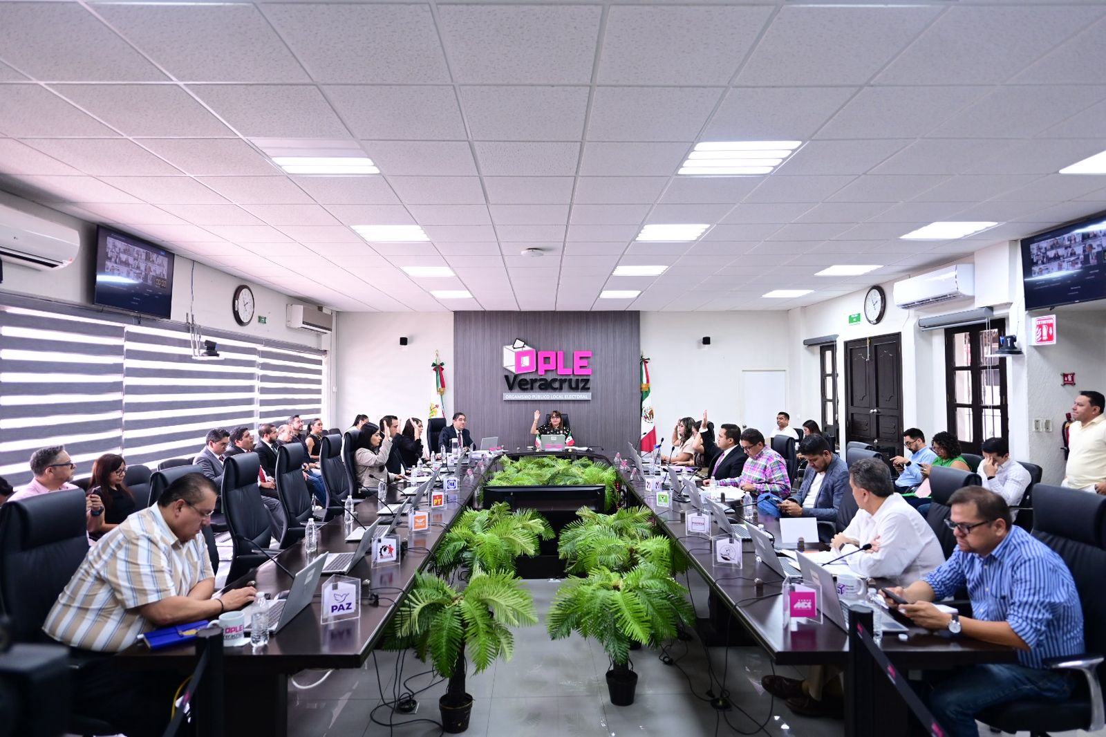 Así serán los debates electorales en Veracruz con nuevas reglas del OPLE