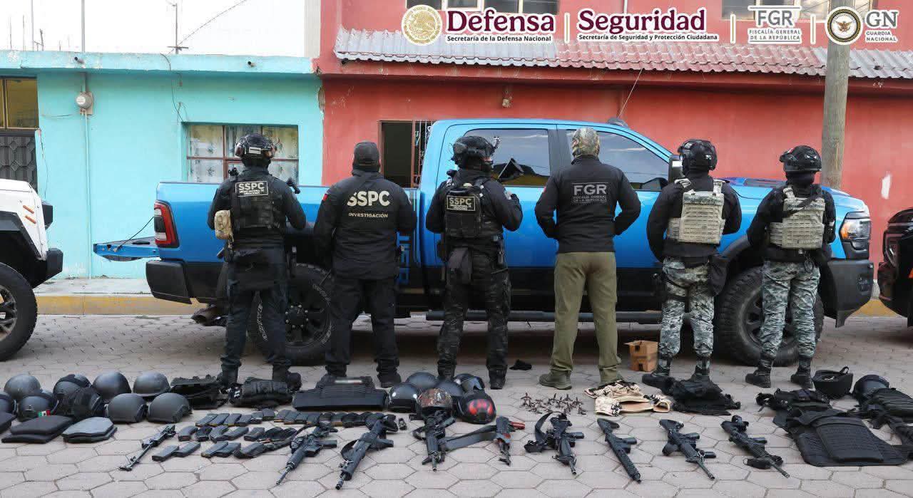 Detienen en Esperanza a alcalde, exjefa de Policía y siete sujetos más