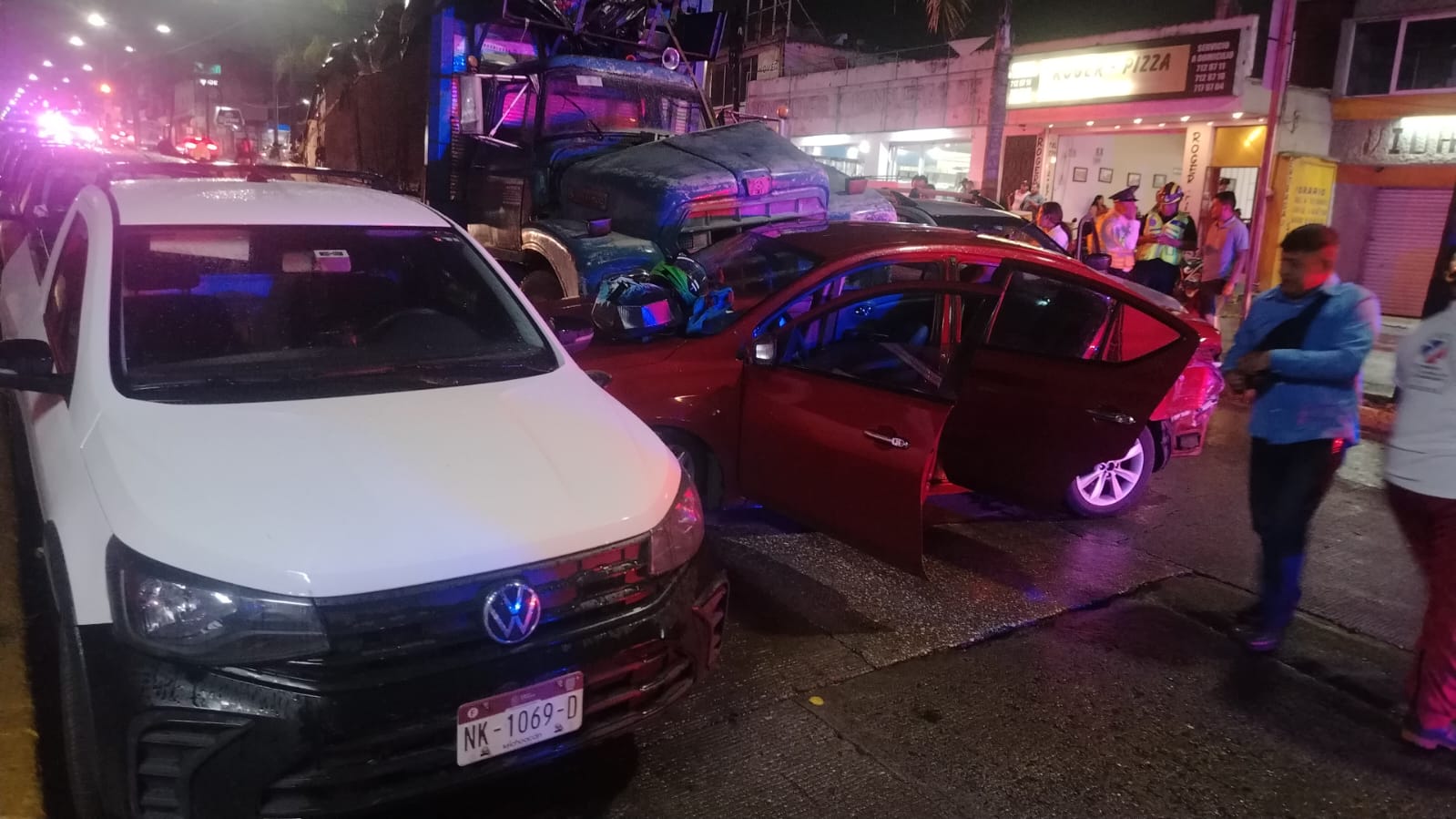 Dos lesionados en carambola este viernes por la noche en Córdoba