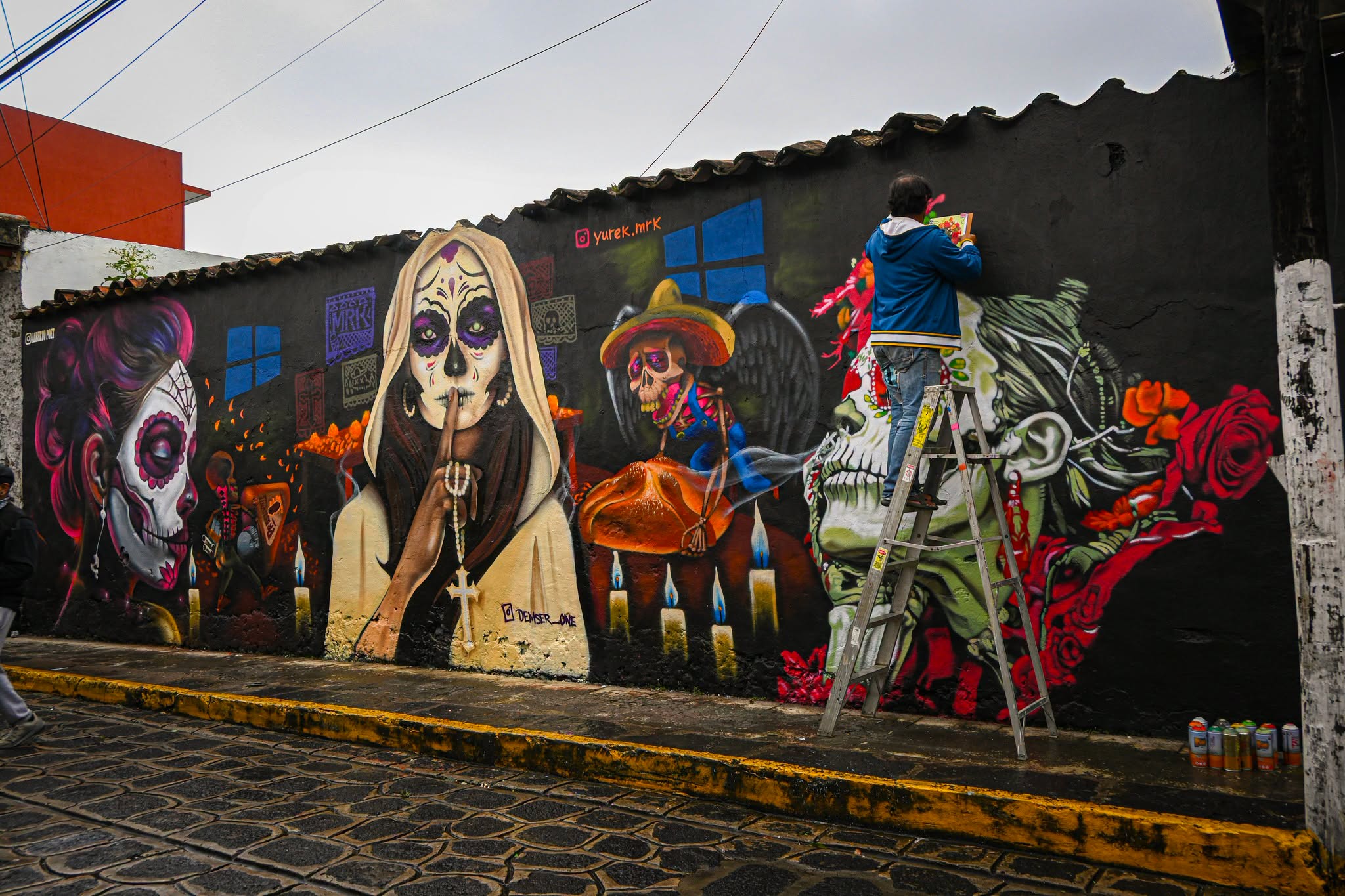 Naolinco estrena murales por Todos Santos; conoce dónde están